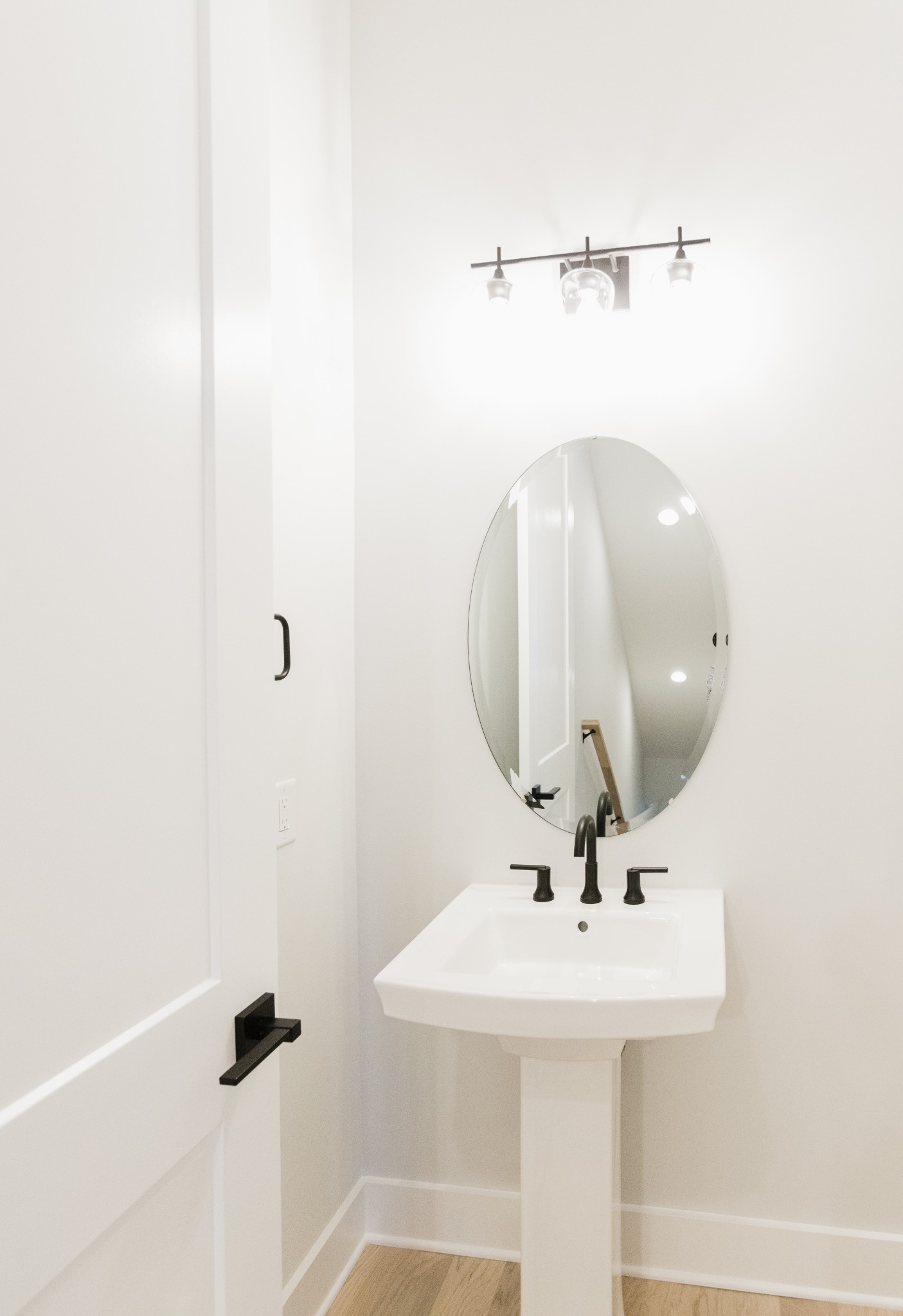 1011 44th Ave N Unit: 8