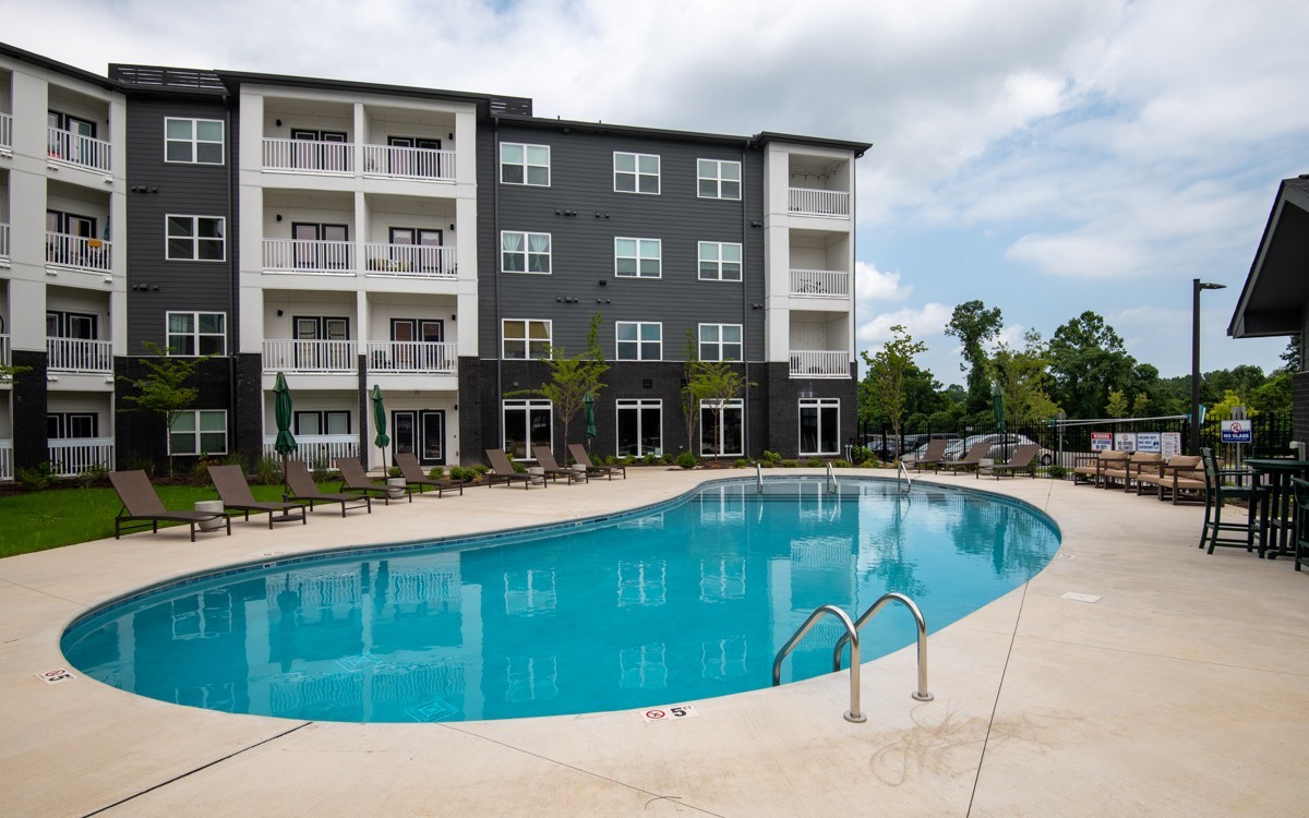 1530 Lebanon Pike