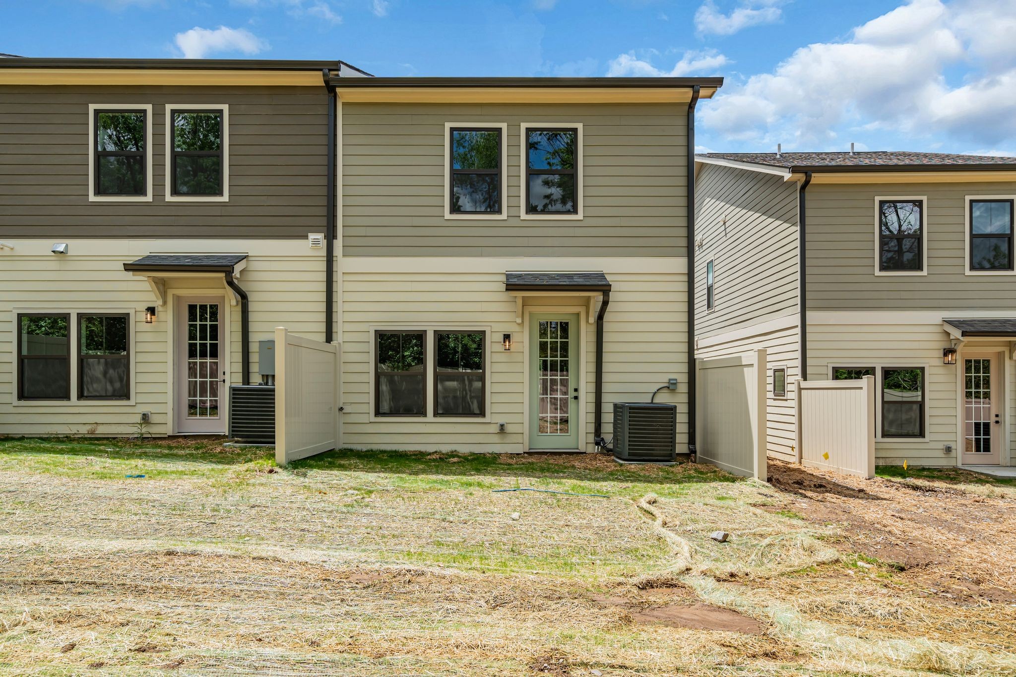 1084 Noble Loop Unit: 12