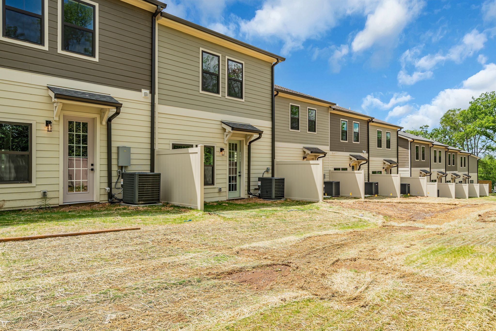 1084 Noble Loop Unit: 12
