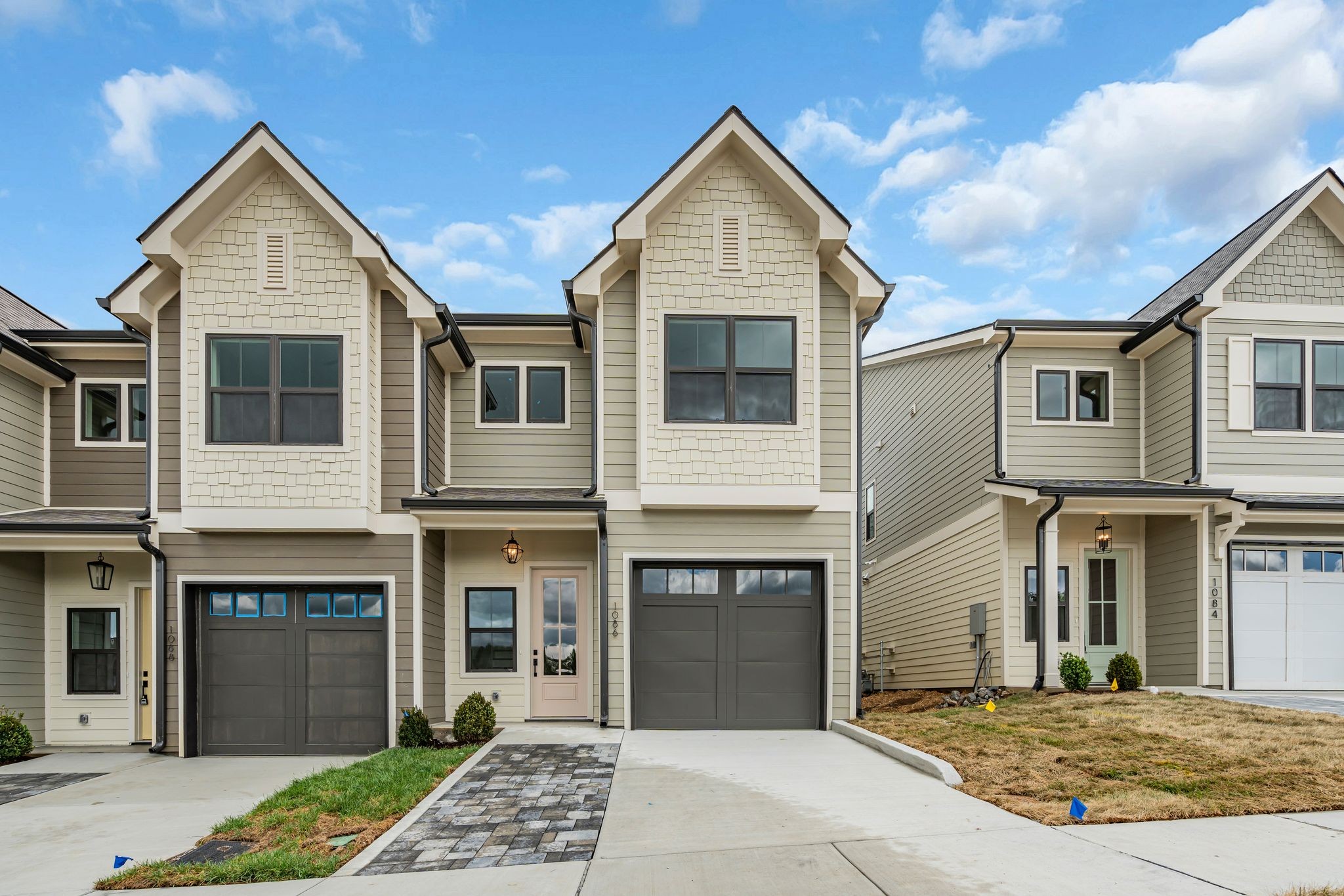 1084 Noble Loop Unit: 12
