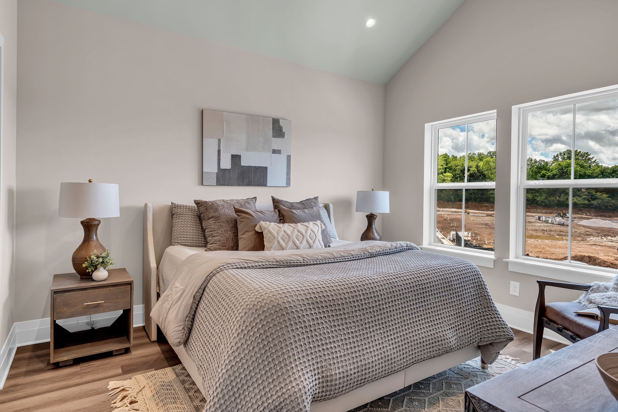 1084 Noble Loop Unit: 12