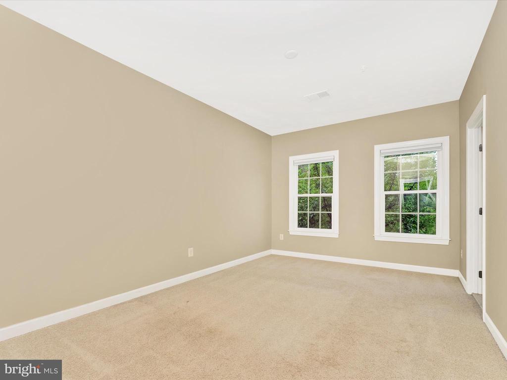 3 WAGON SHED COURT