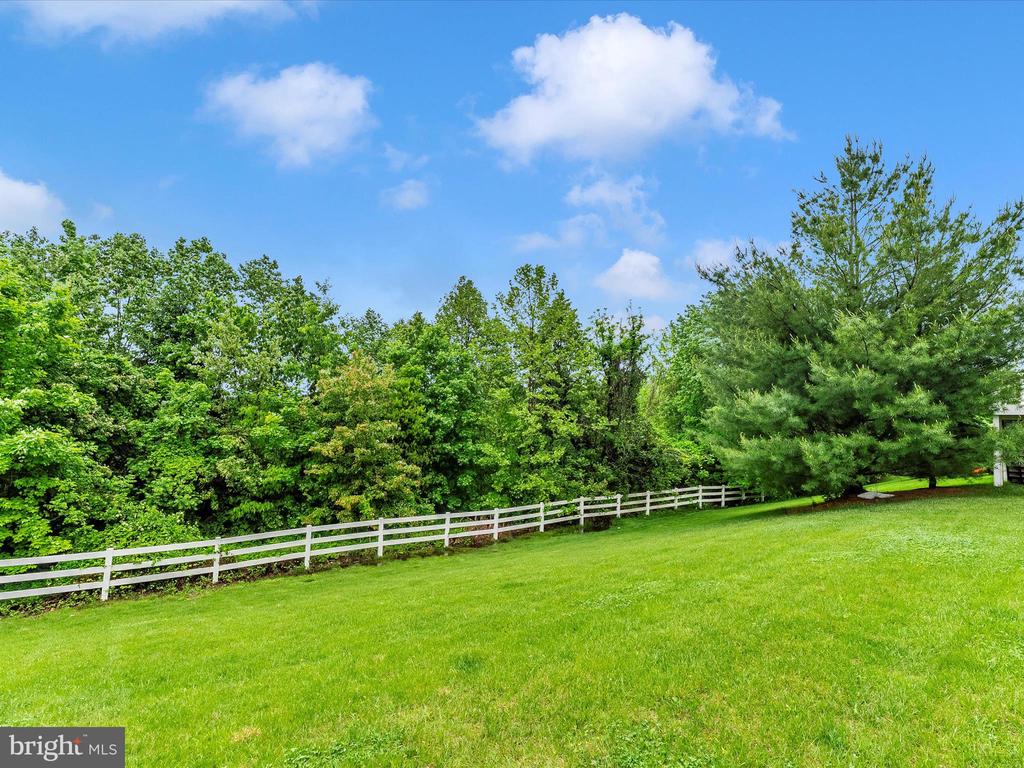 3 WAGON SHED COURT