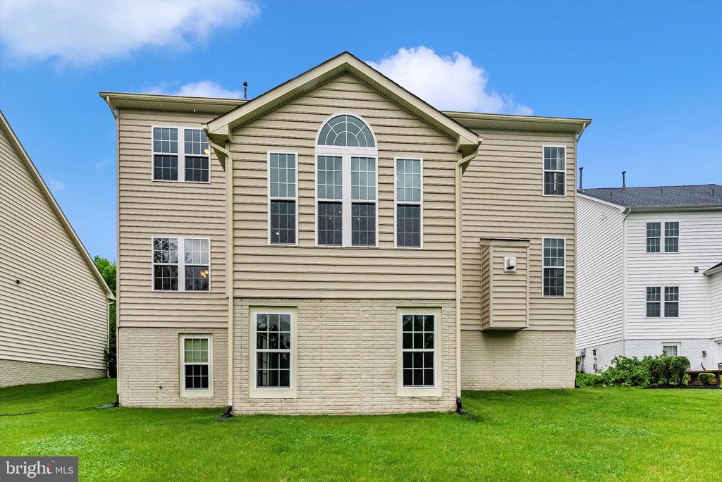 3 WAGON SHED COURT