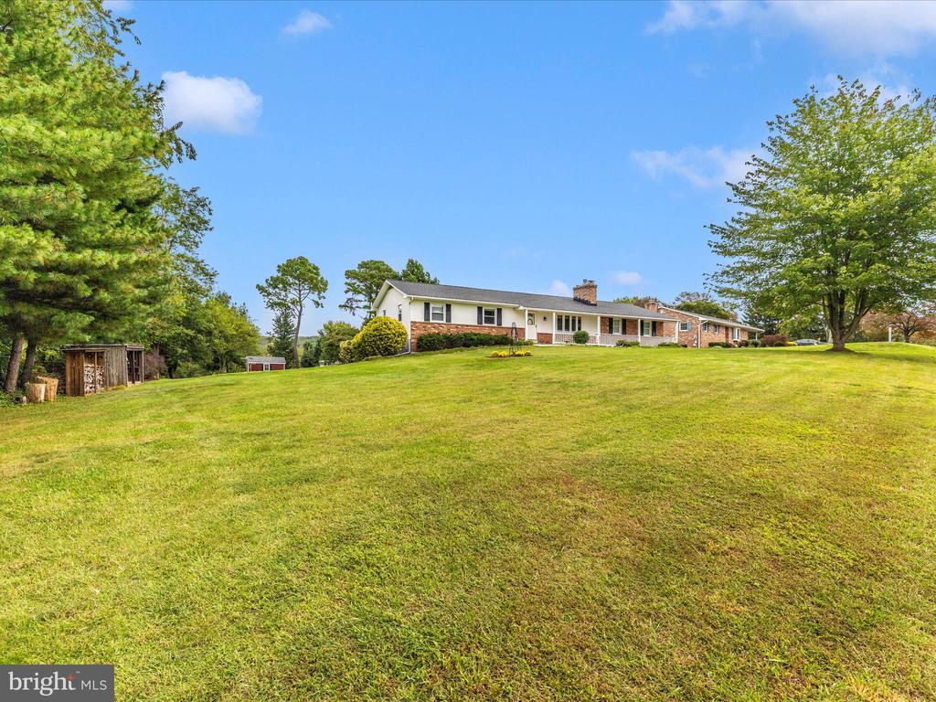 12396 LEE HILL DRIVE