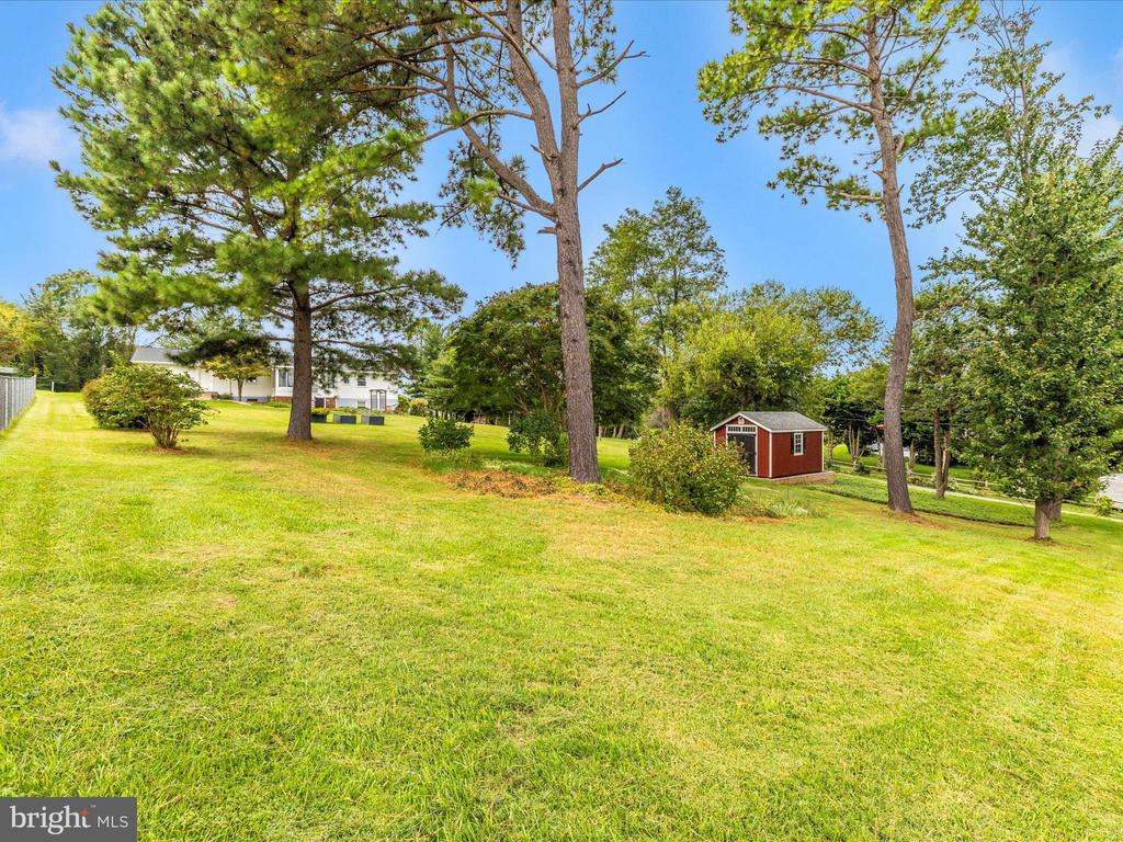 12396 LEE HILL DRIVE