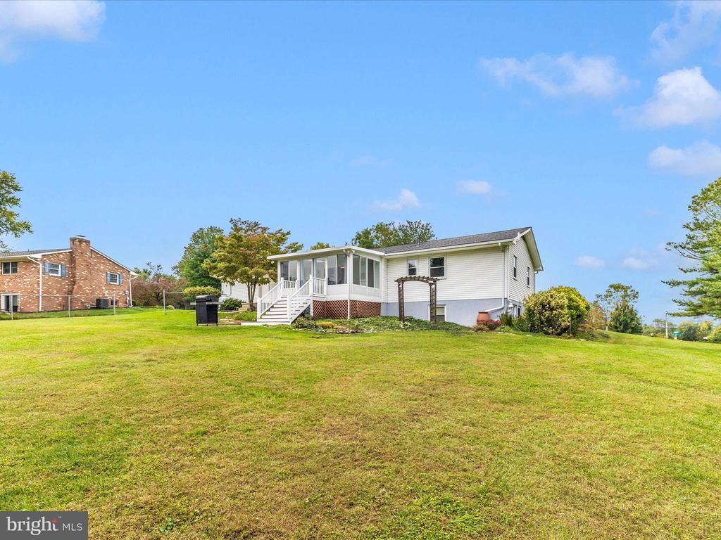 12396 LEE HILL DRIVE