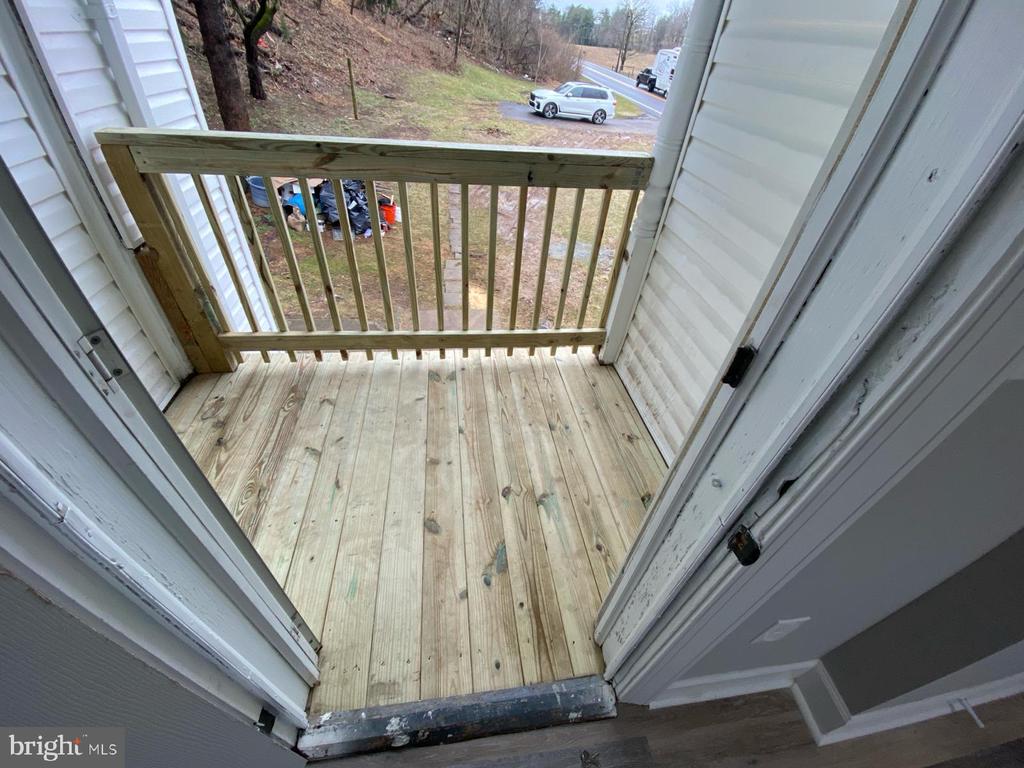10411 MAPLEVILLE ROAD