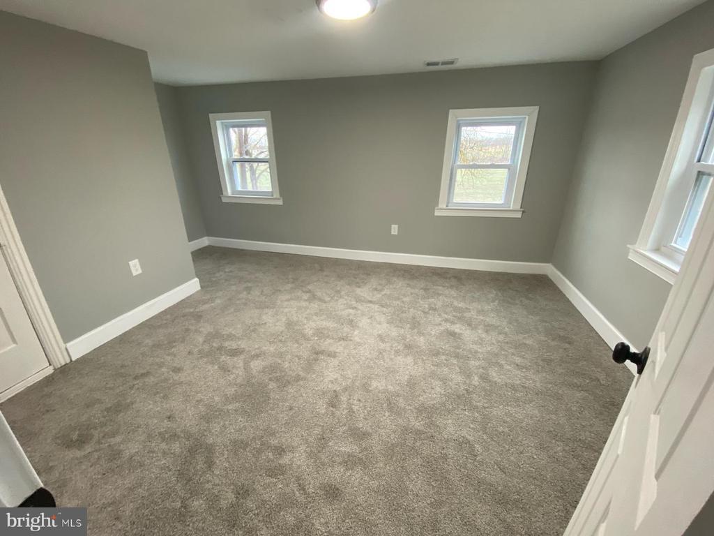 10411 MAPLEVILLE ROAD