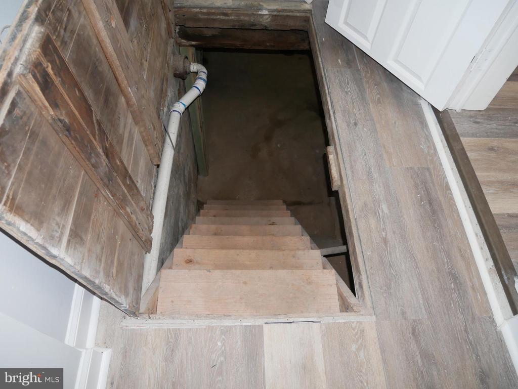 10411 MAPLEVILLE ROAD