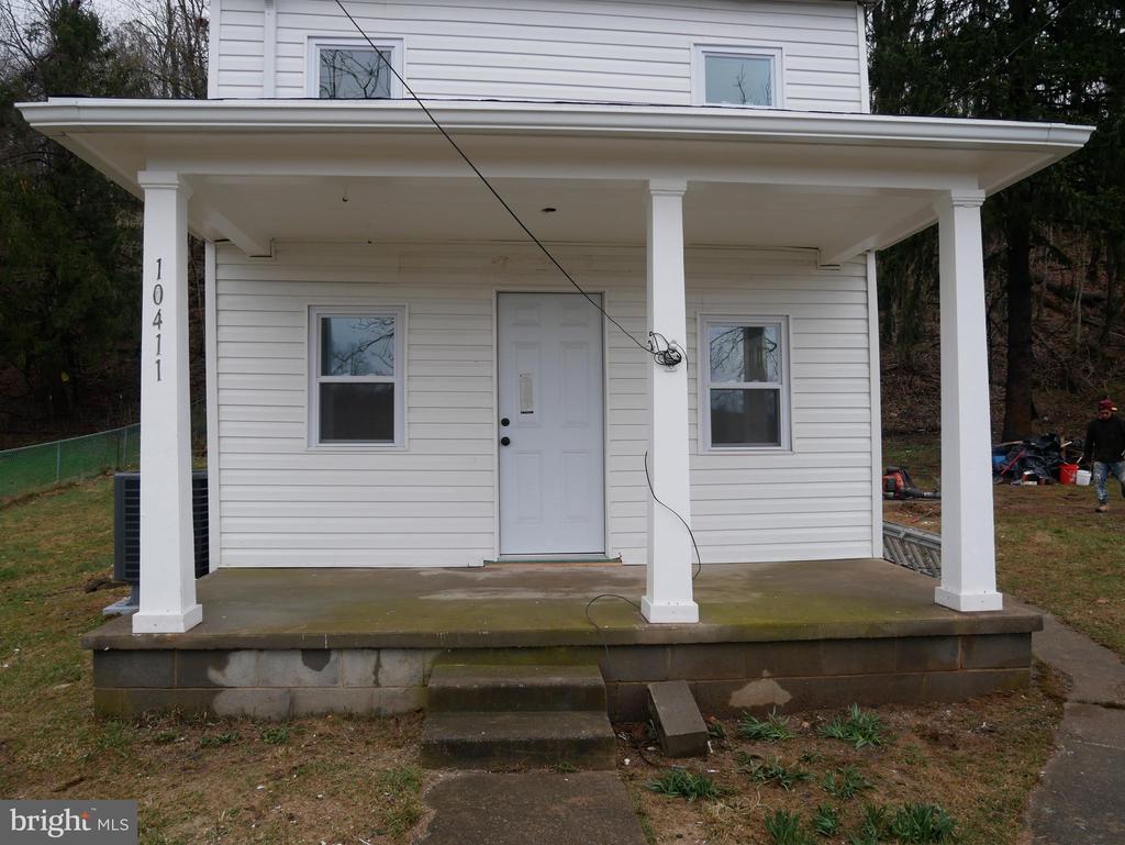 10411 MAPLEVILLE ROAD
