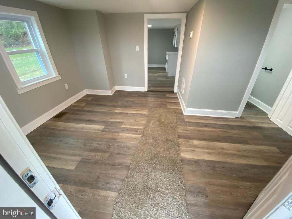 10411 MAPLEVILLE ROAD