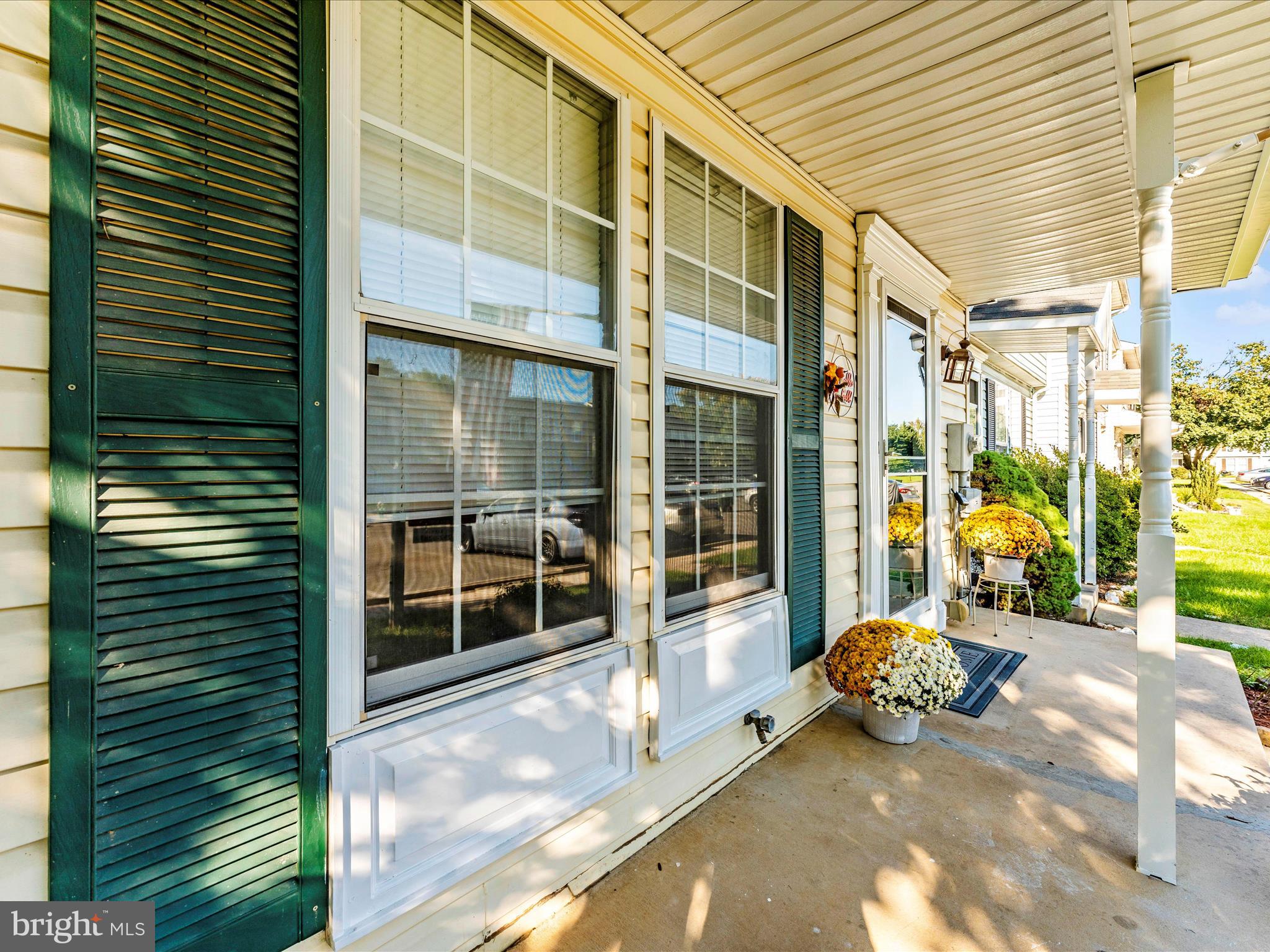 1555 VIOLET DRIVE
