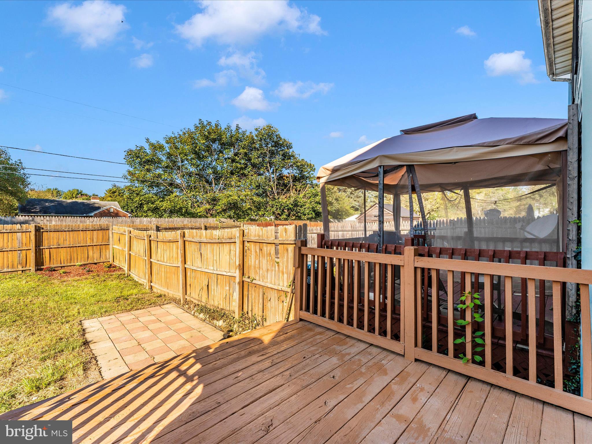 1555 VIOLET DRIVE