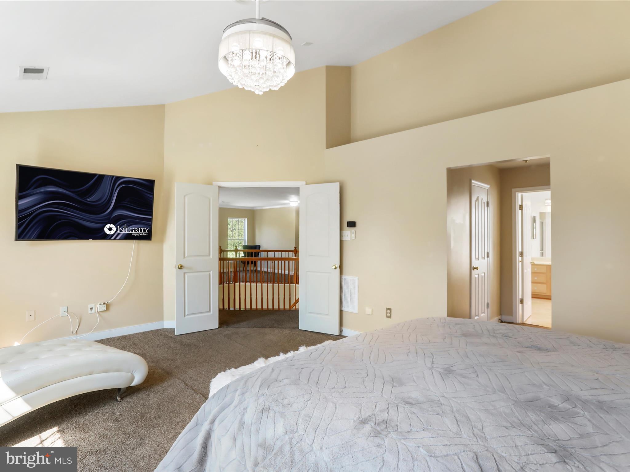 17500 PATTERSON DRIVE