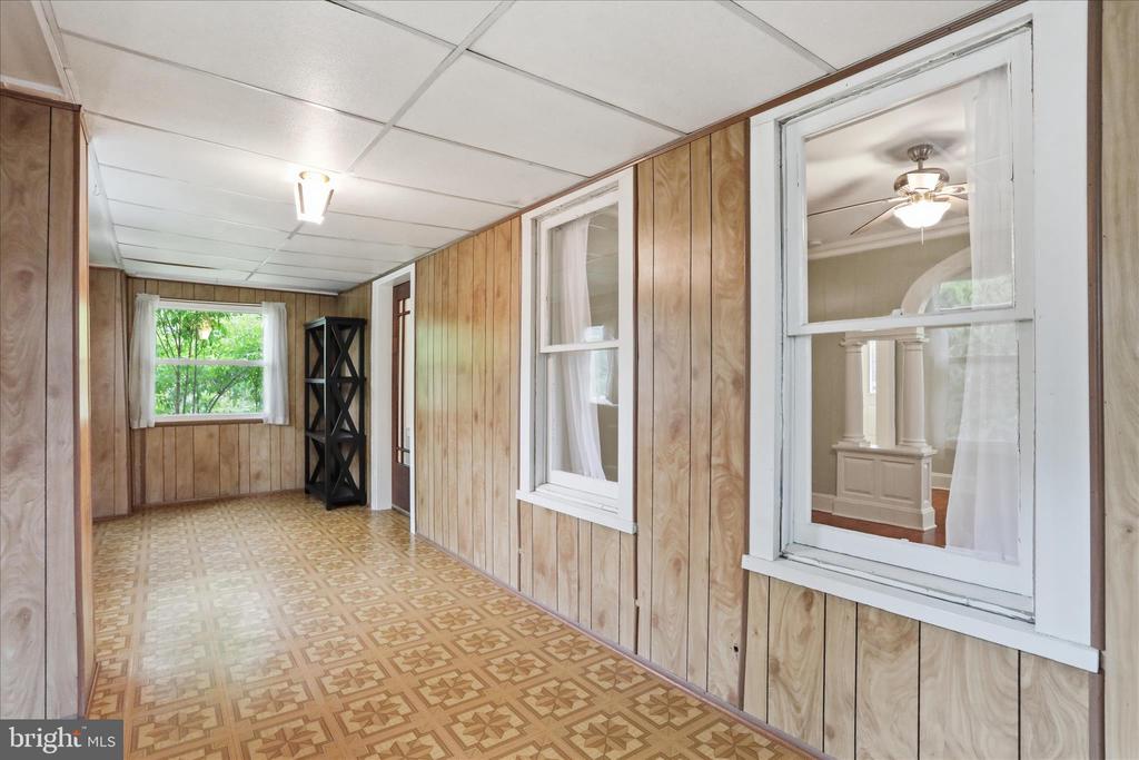 521 BEAVER CREEK ROAD