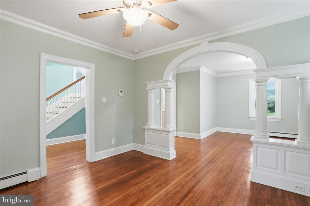 521 BEAVER CREEK ROAD