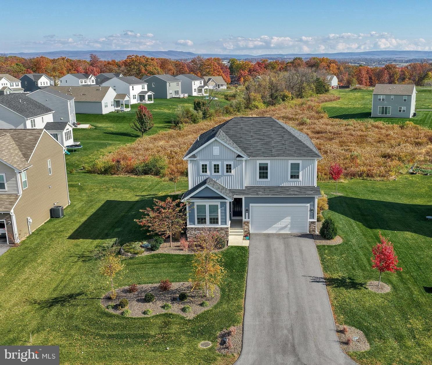 1555 FINCH DRIVE