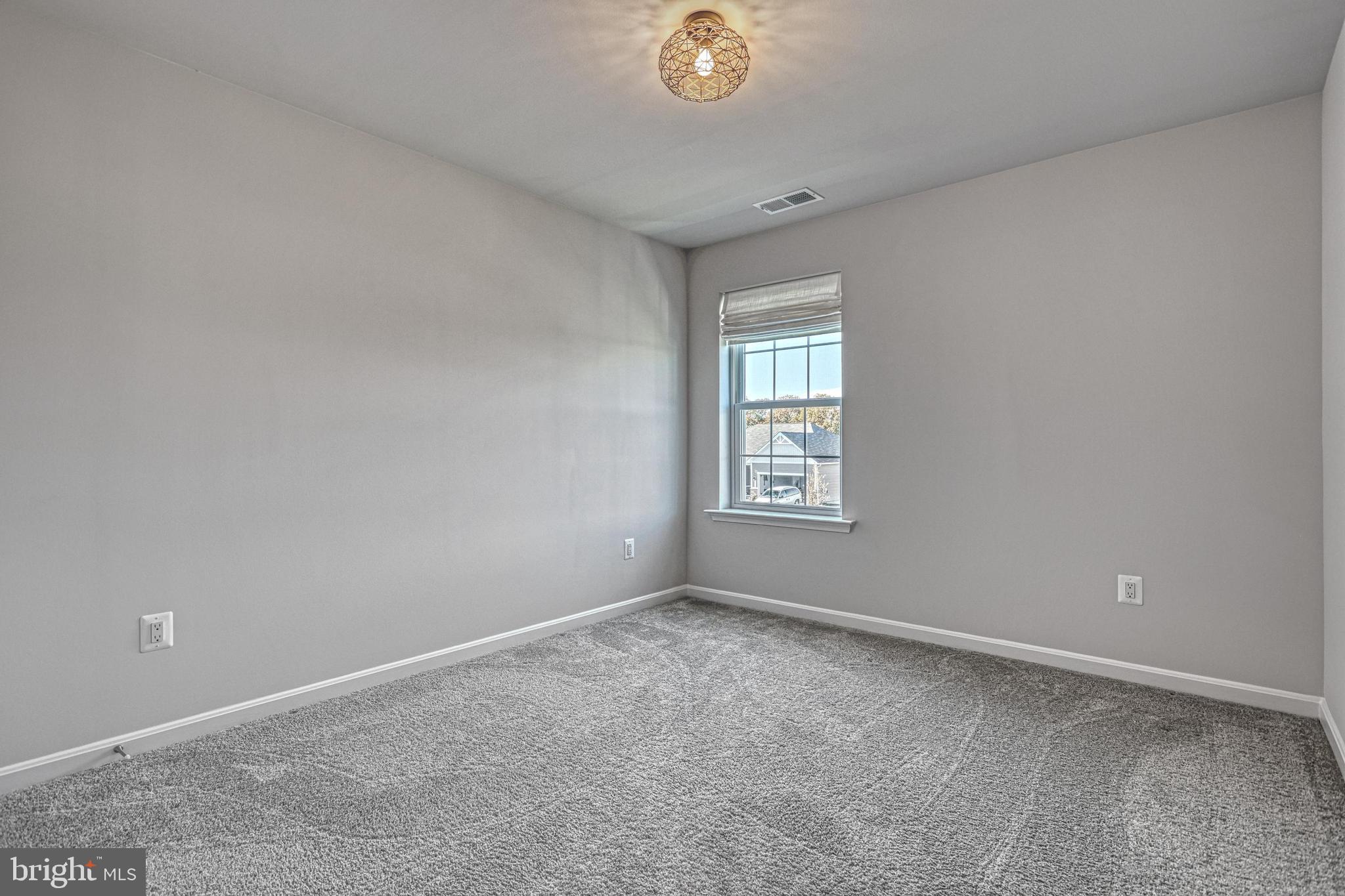 1555 FINCH DRIVE