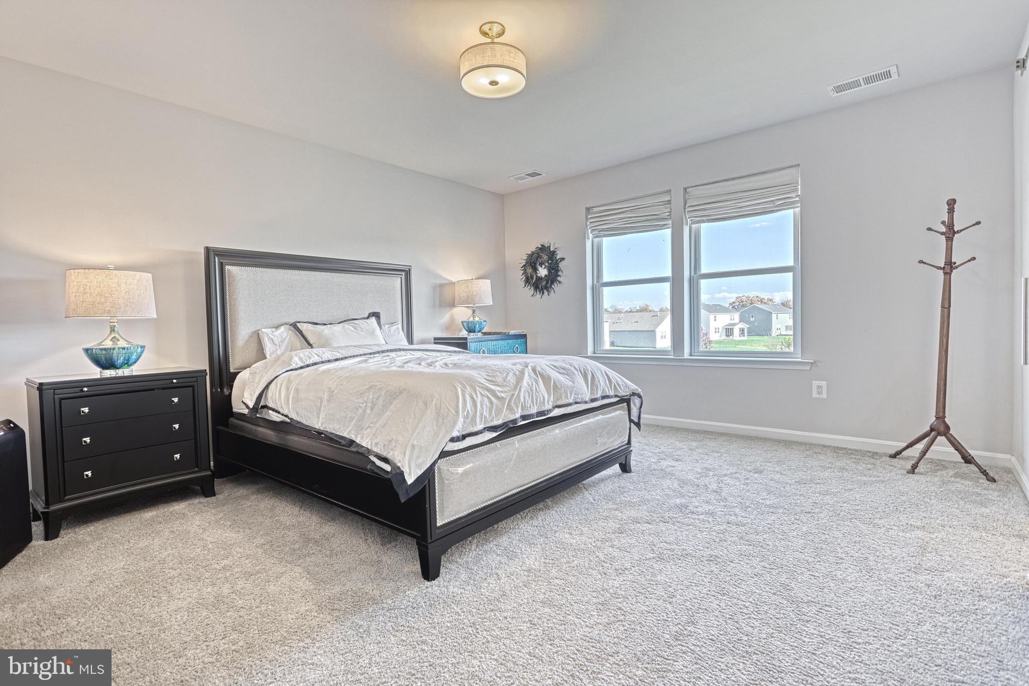 1555 FINCH DRIVE