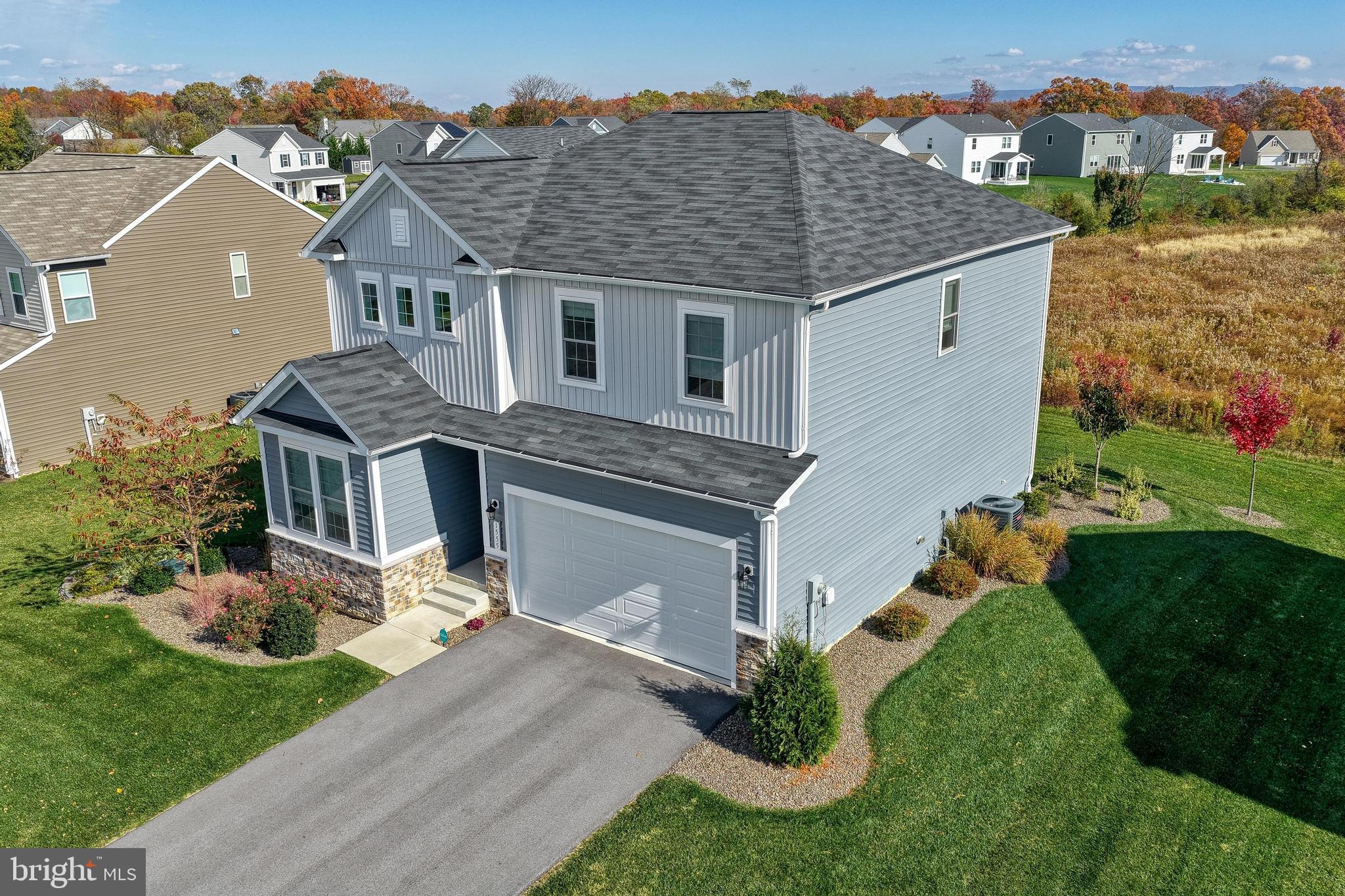 1555 FINCH DRIVE