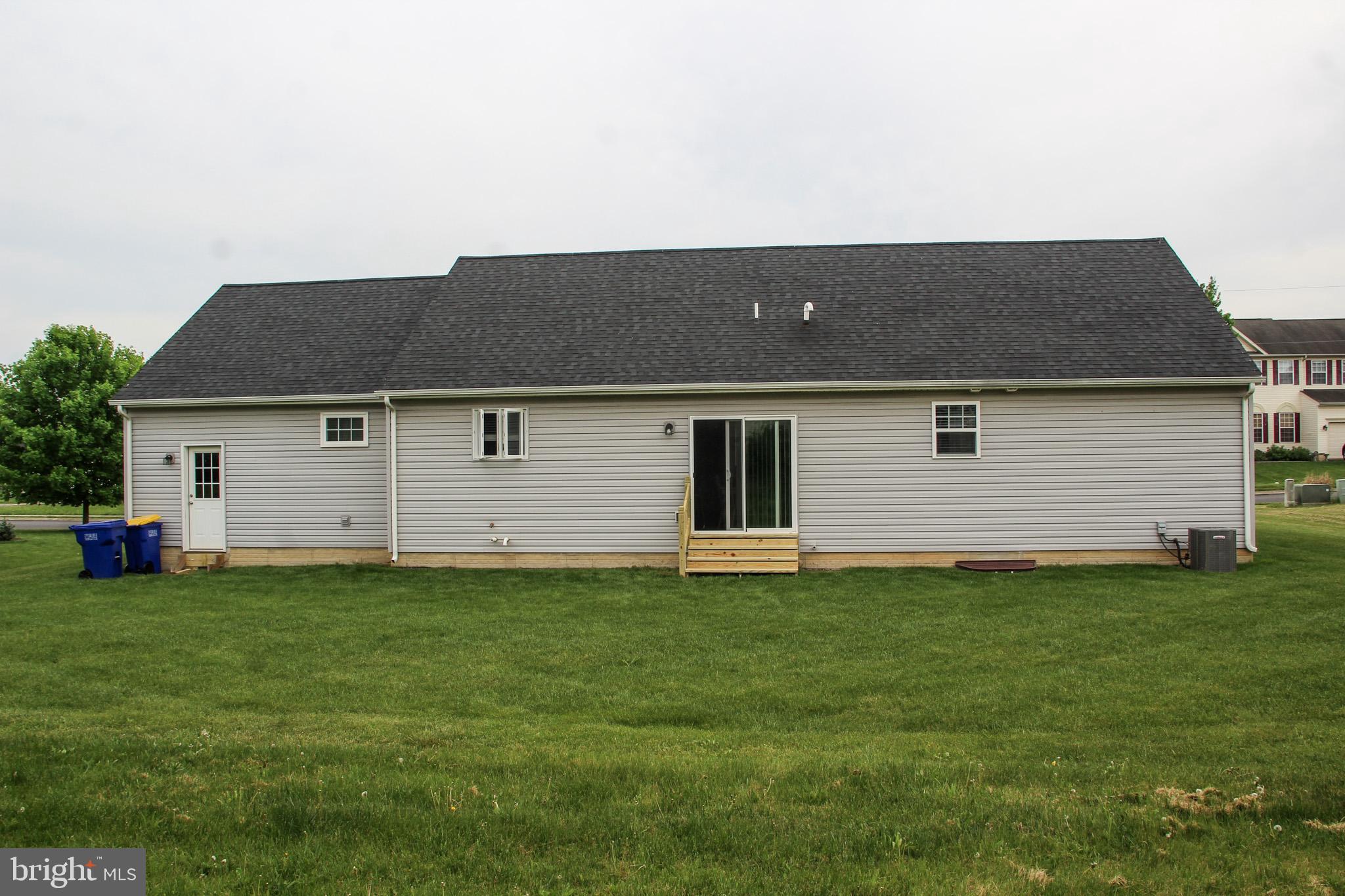 125 FARM HOUSE LANE