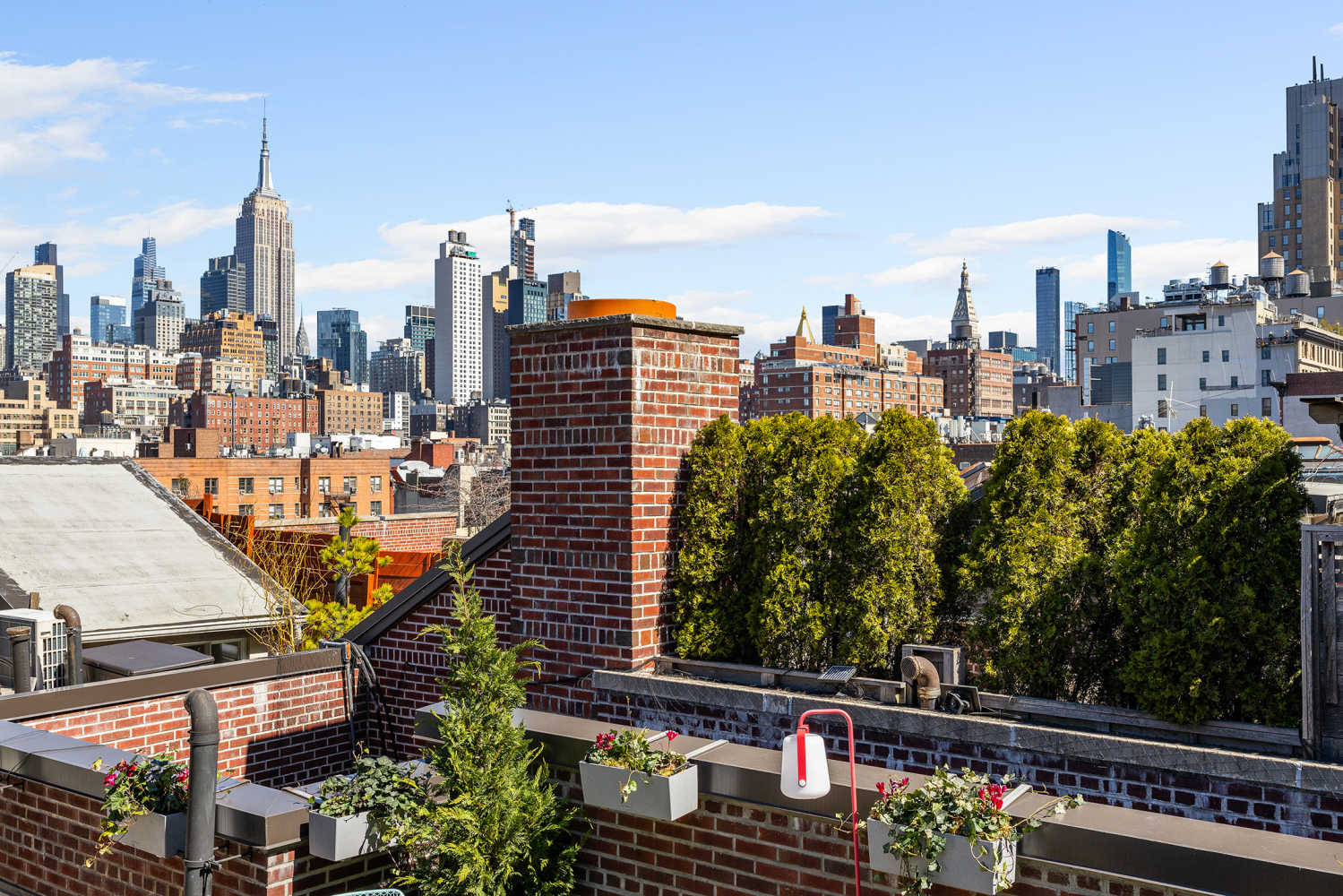 334 W 17TH Street PH5R