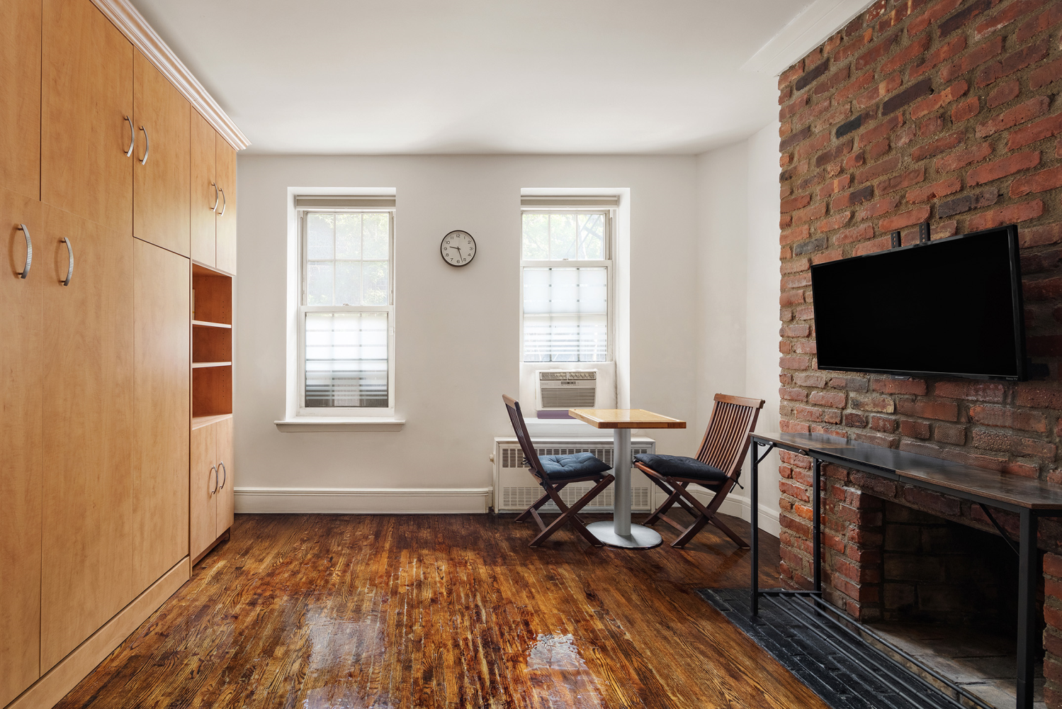 210 E 21ST Street 2D