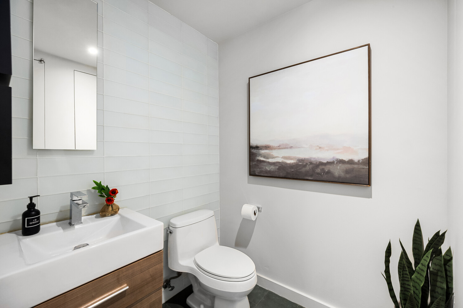 425 E 13TH Street 2B