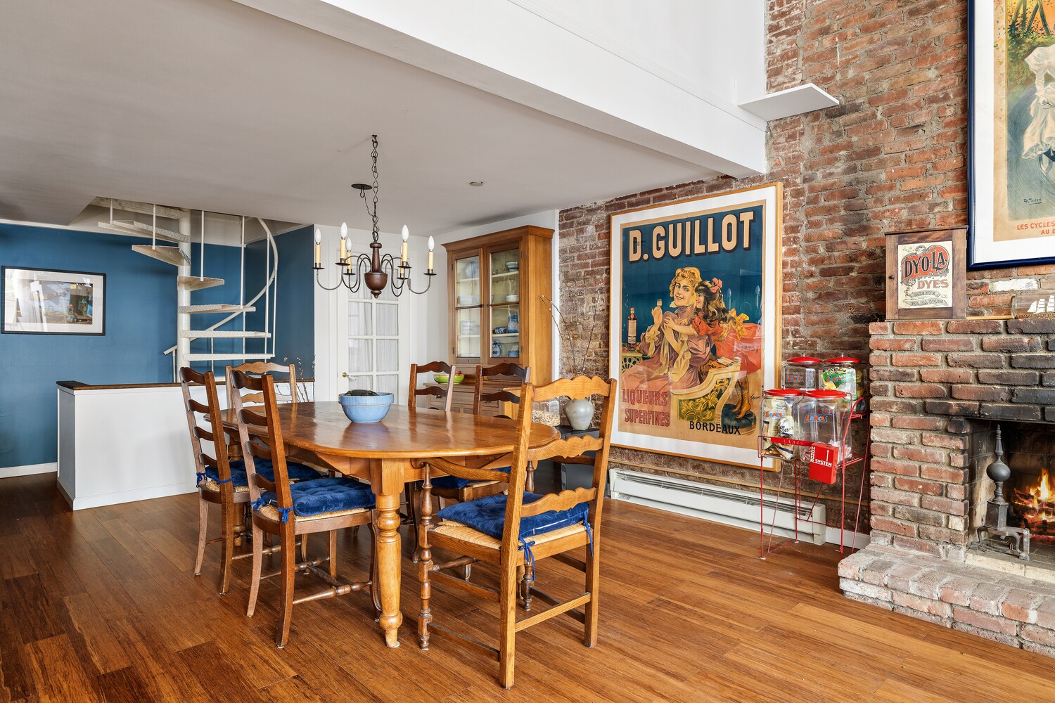 200 MERCER Street 1A