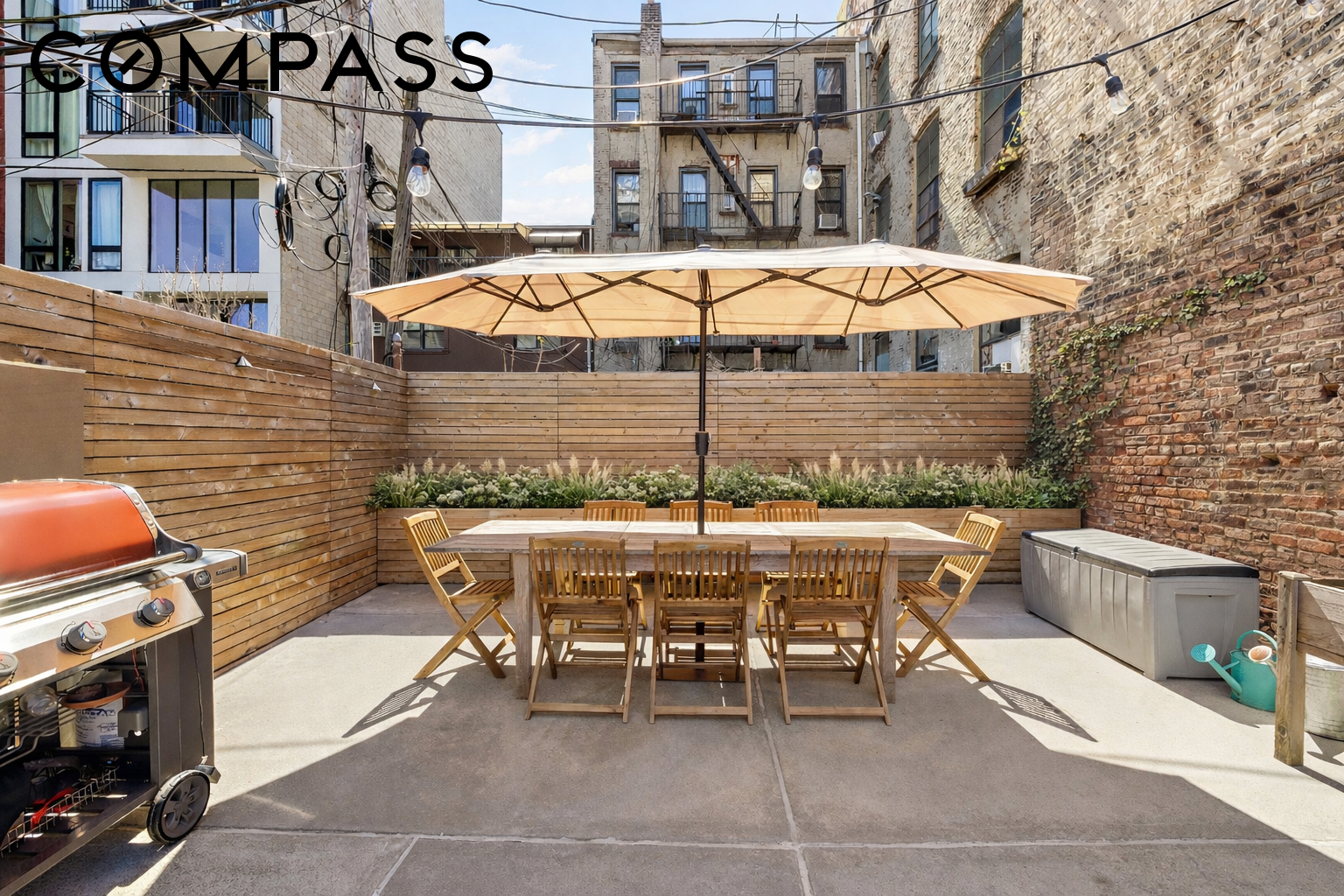 338 Metropolitan Avenue