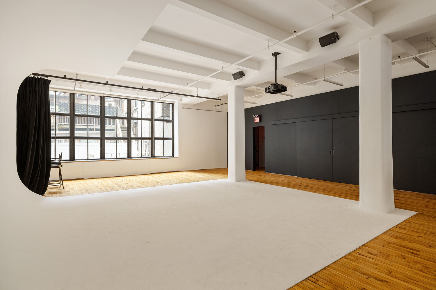 6 W 20TH Street 2