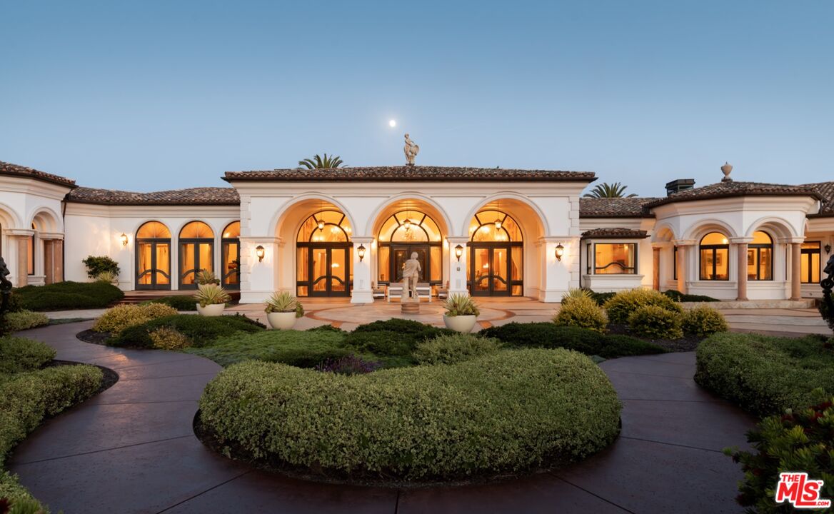 7292 Exotic Garden Dr