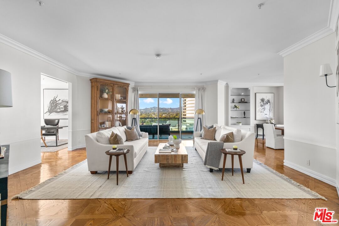 10490 Wilshire Blvd Unit: 906