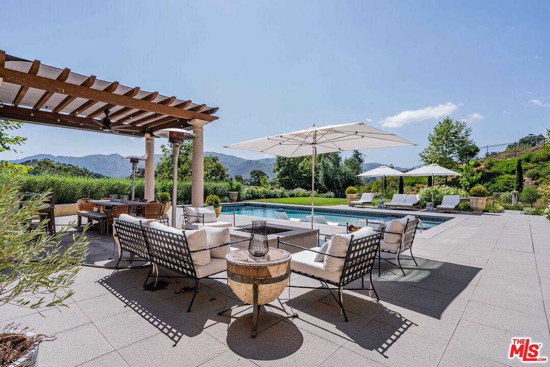 26769 Mulholland Hwy