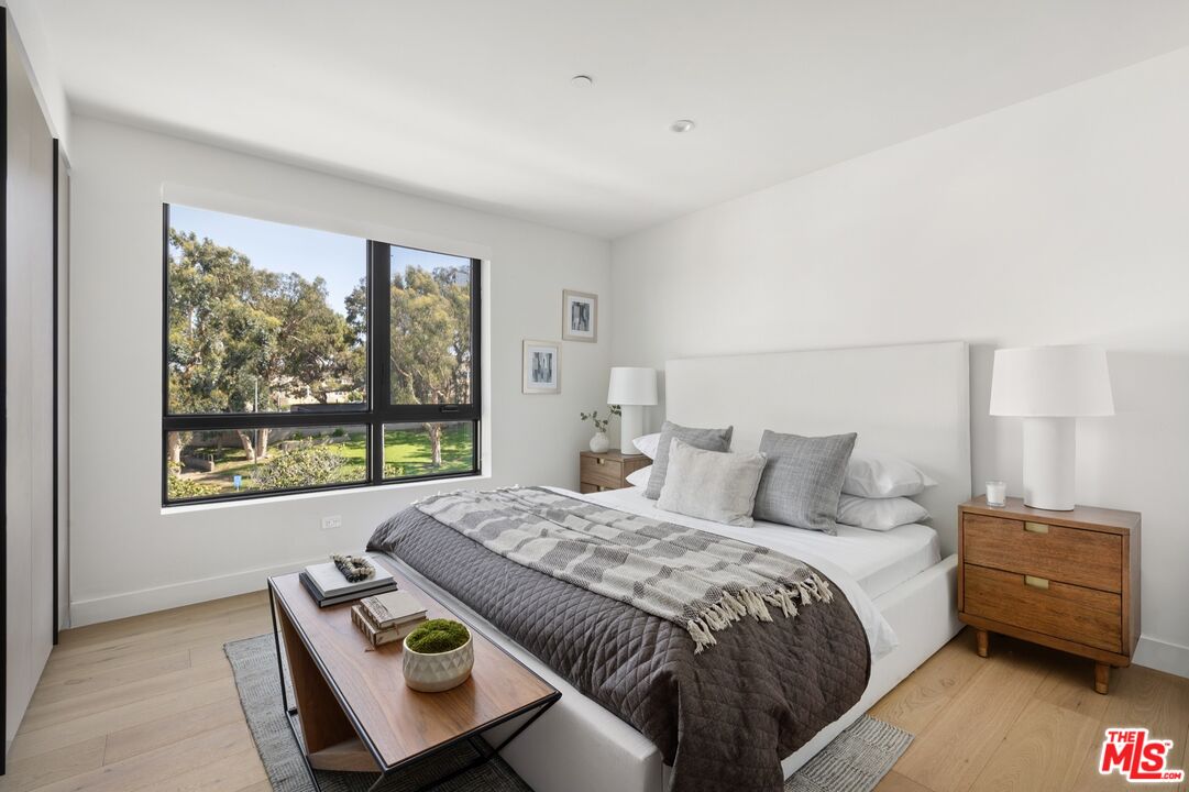 4506 Dockweiler St Unit: 305