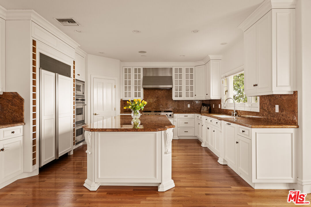 10834 Portofino Pl