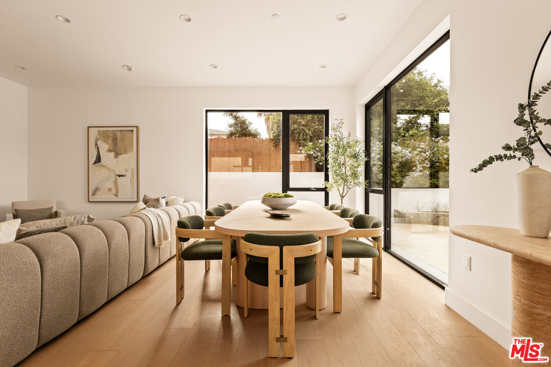 2425 20th St Unit: A