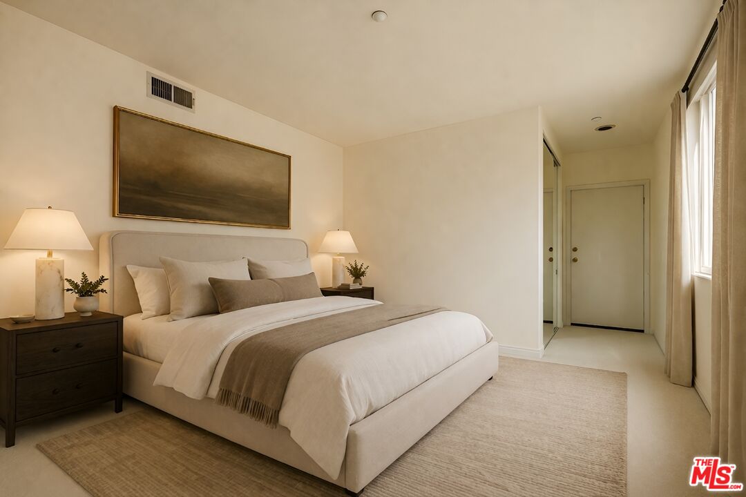 2030 S Bentley Ave Unit: 200