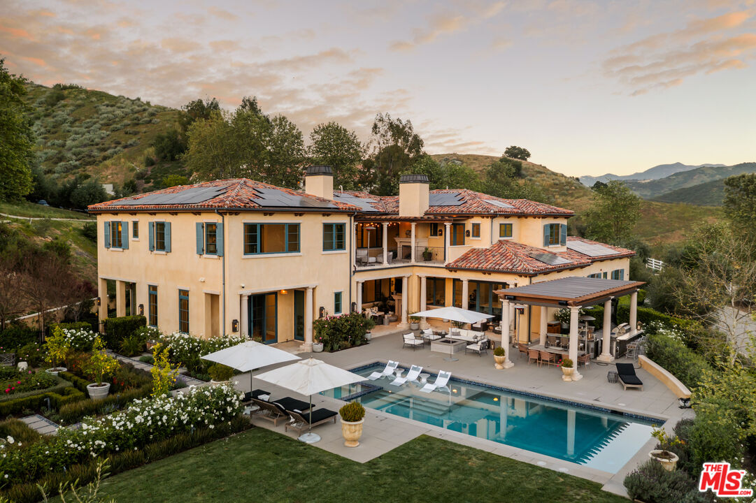 26769 Mulholland Hwy