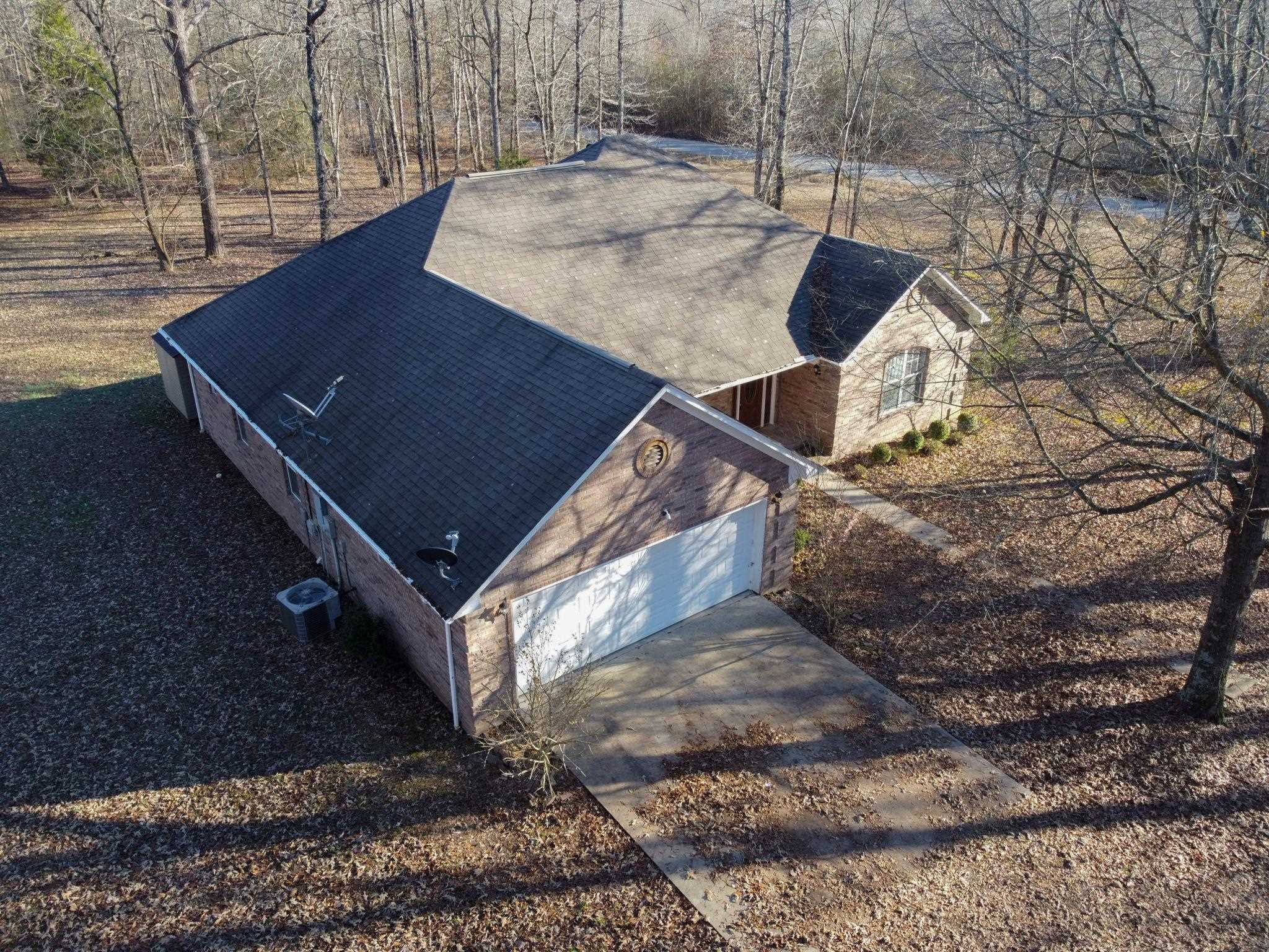 1914 Yielding Road