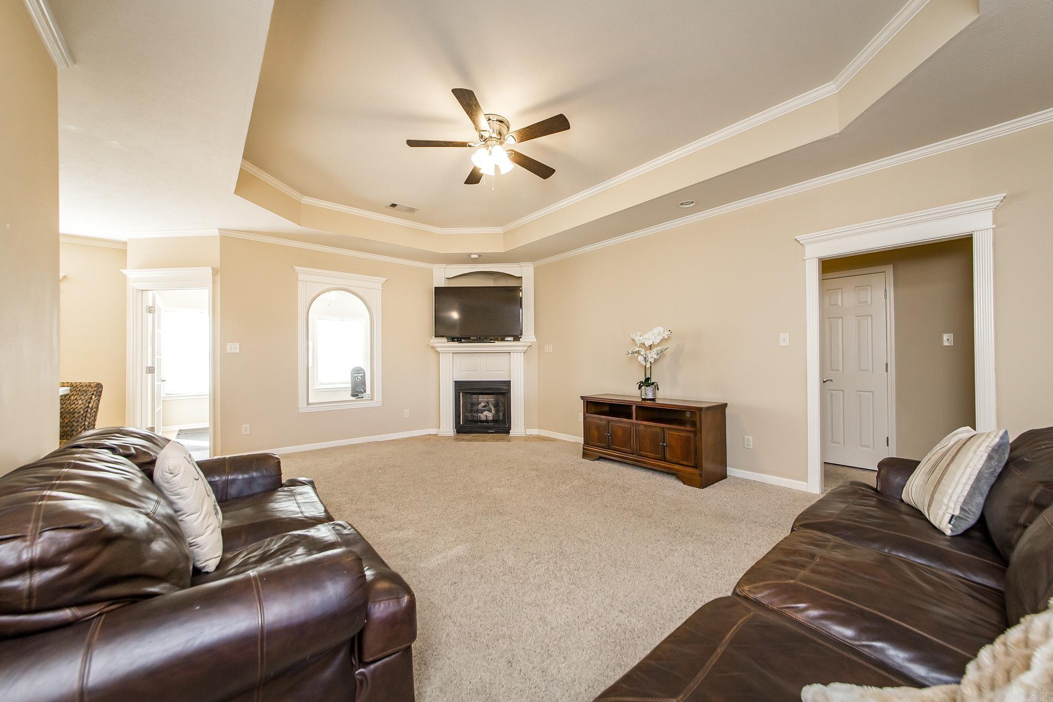 2426 Palisade Drive