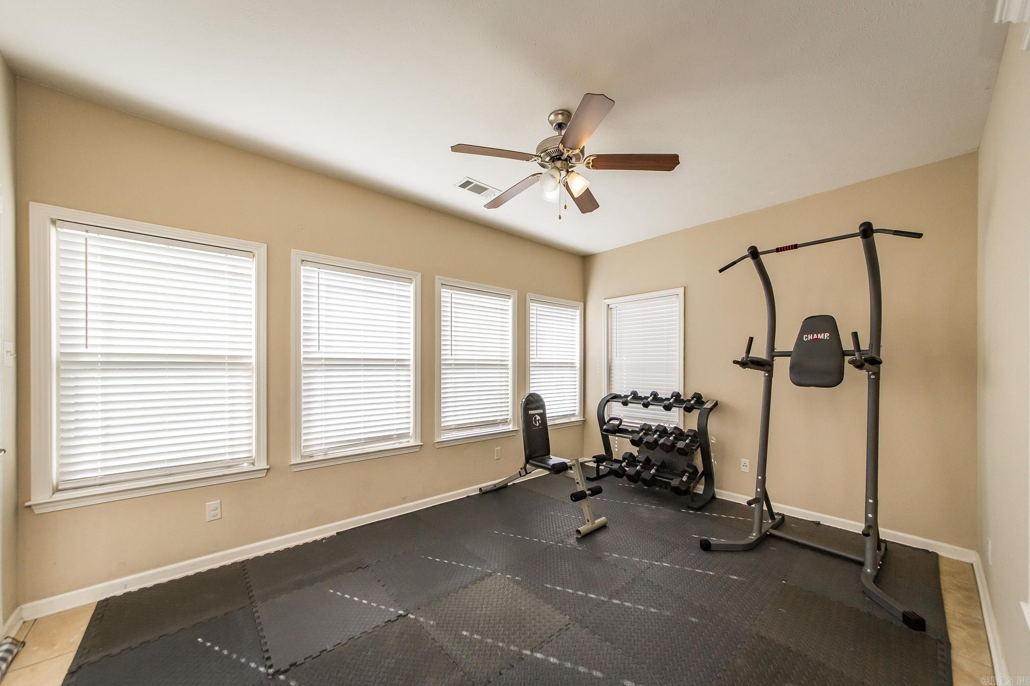 2426 Palisade Drive