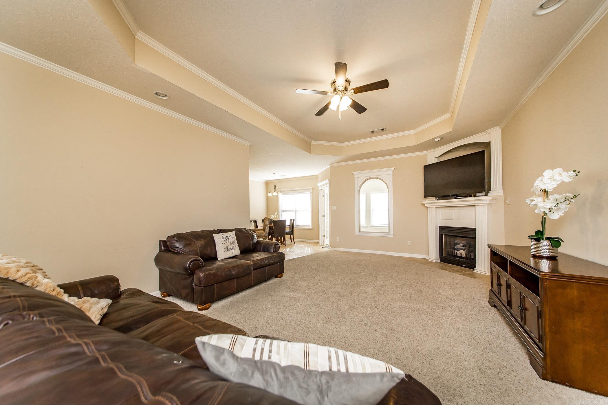 2426 Palisade Drive