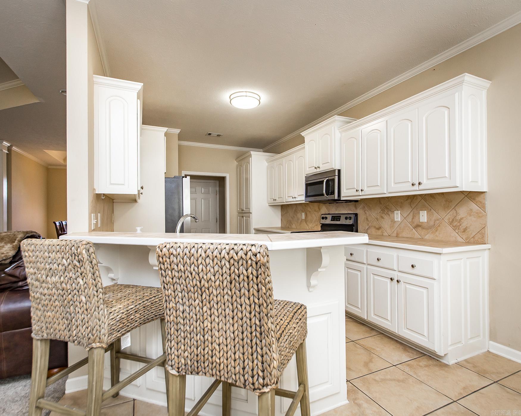 2426 Palisade Drive