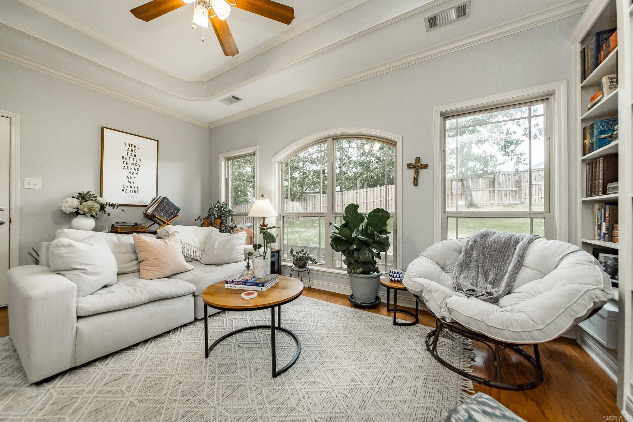 15 Hickory Circle