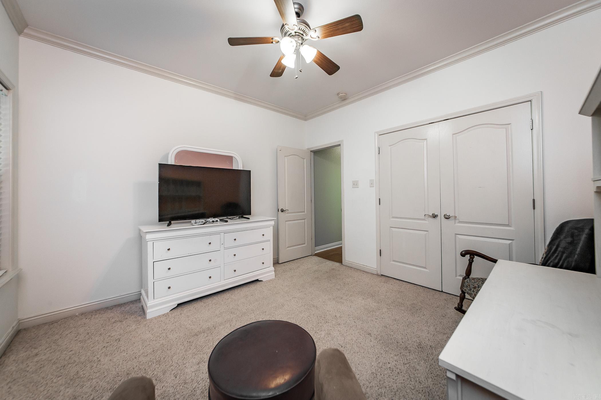 15 Hickory Circle
