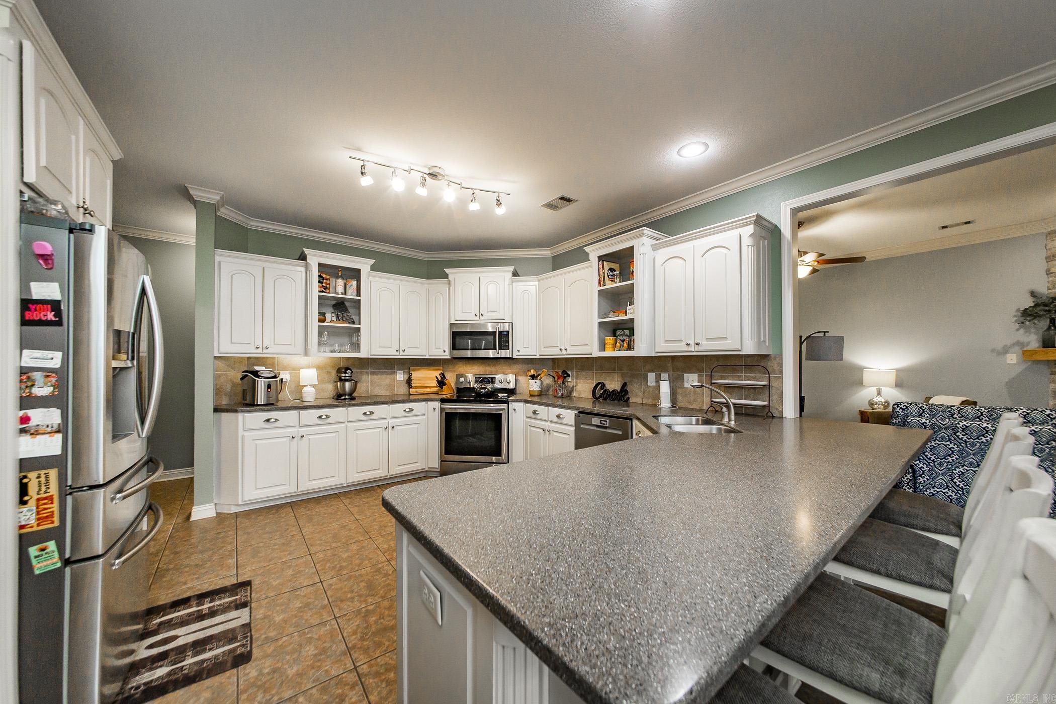 15 Hickory Circle
