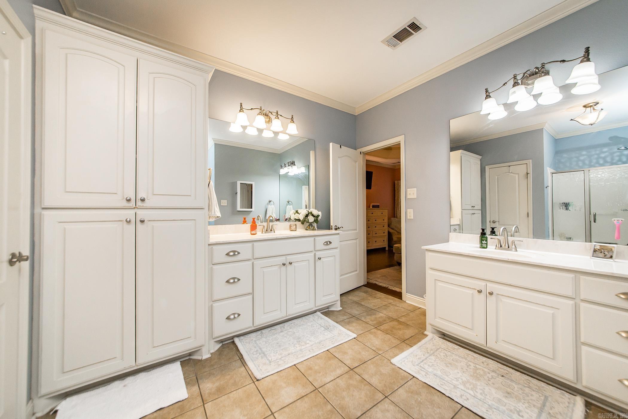 15 Hickory Circle